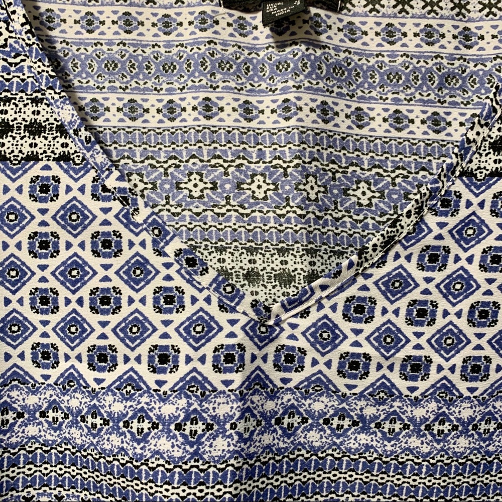 Patterned Tank - Picture 2 of 4